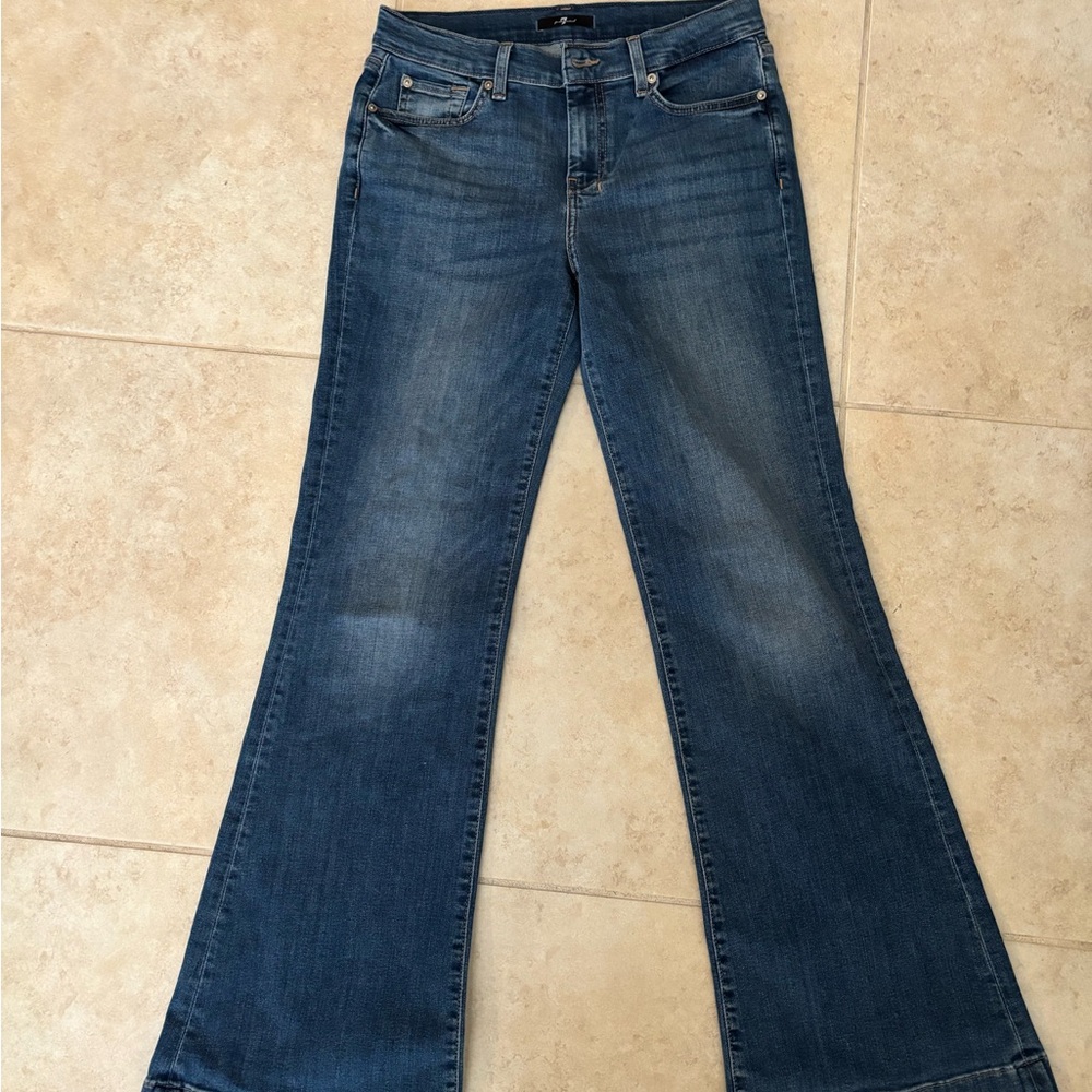 Size 28, seven jeanss NWOT